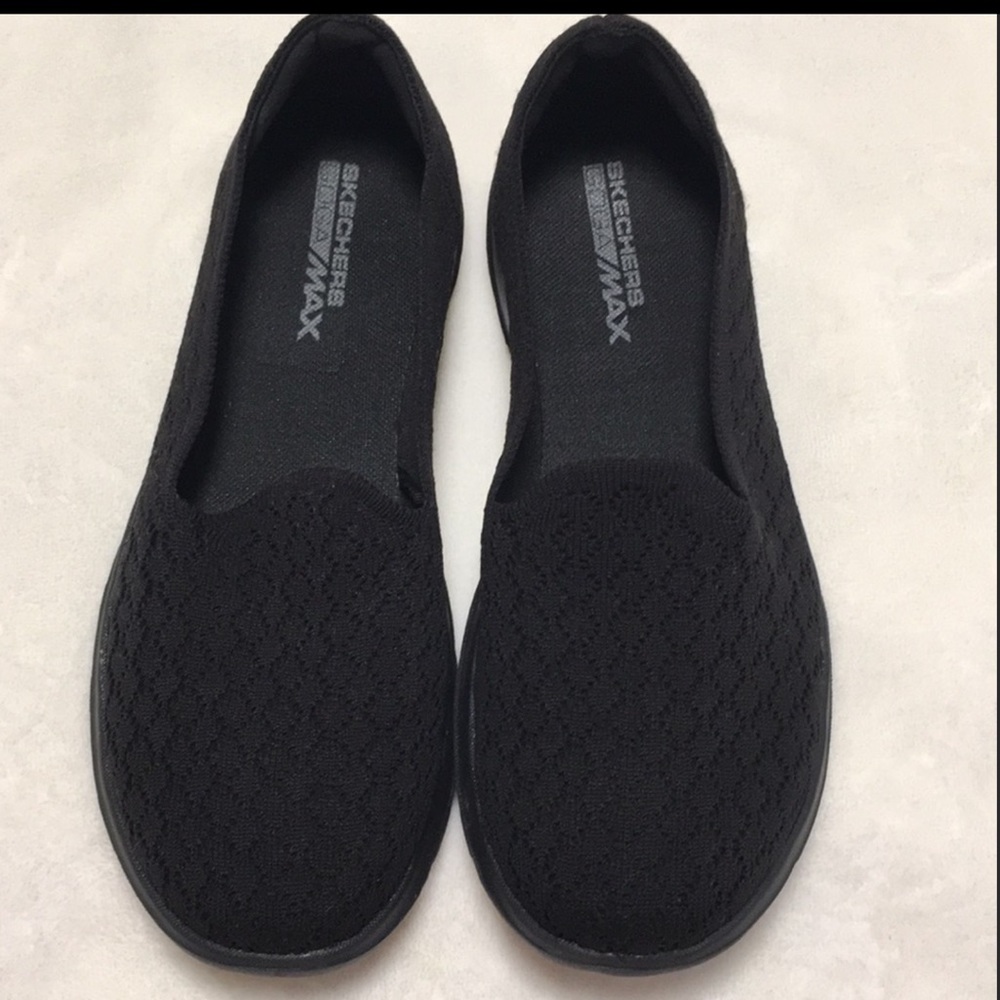 Black Sketchers